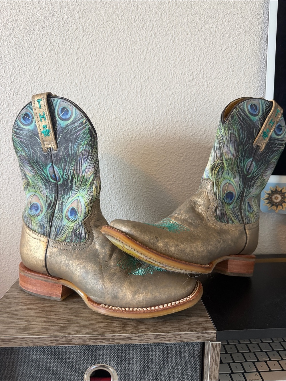 Tin Haul Women's Peacock Feather Lace-Up Western Boots - Gold and Turquoise